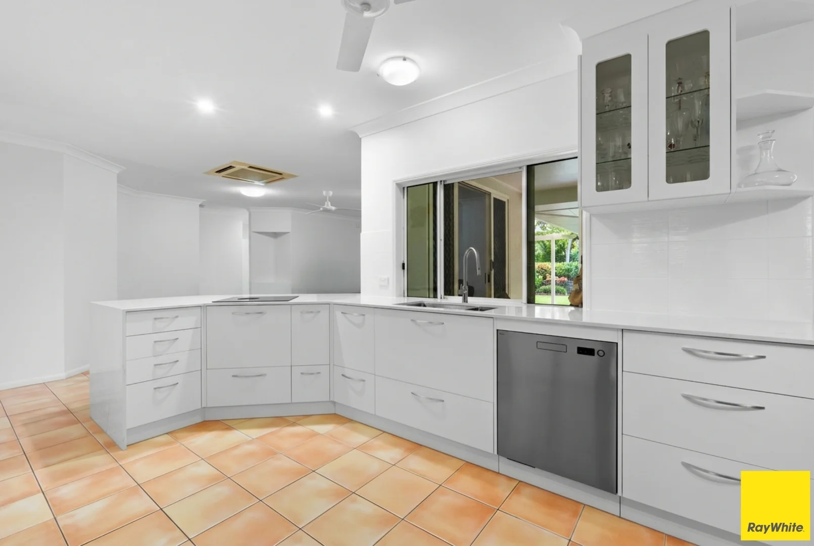 Additional image 6 of 11 Scarlet Close, Mount Sheridan QLD 4868