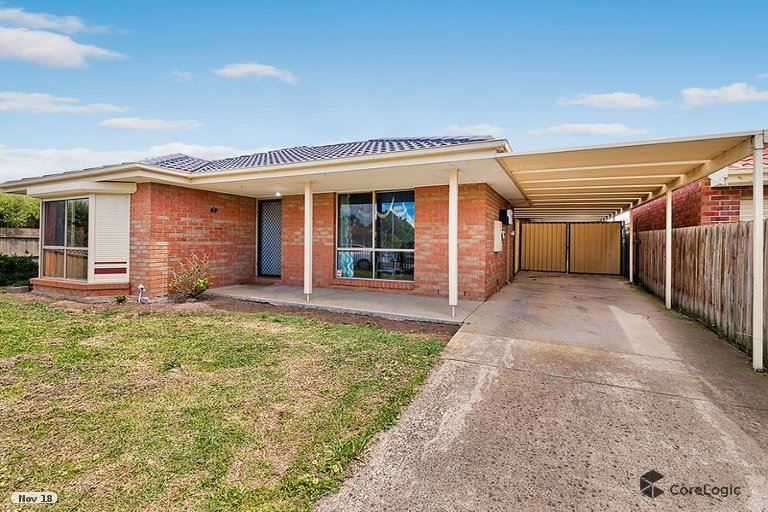 1 Nyah Place, Cranbourne West VIC 3977, Image 1