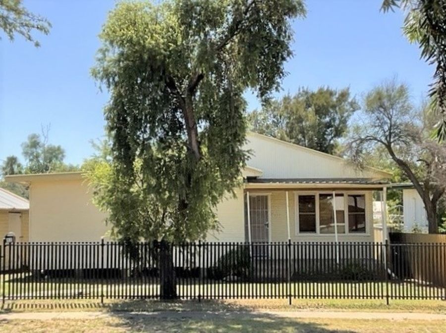 12 Yarran Street, Coonamble NSW 2829