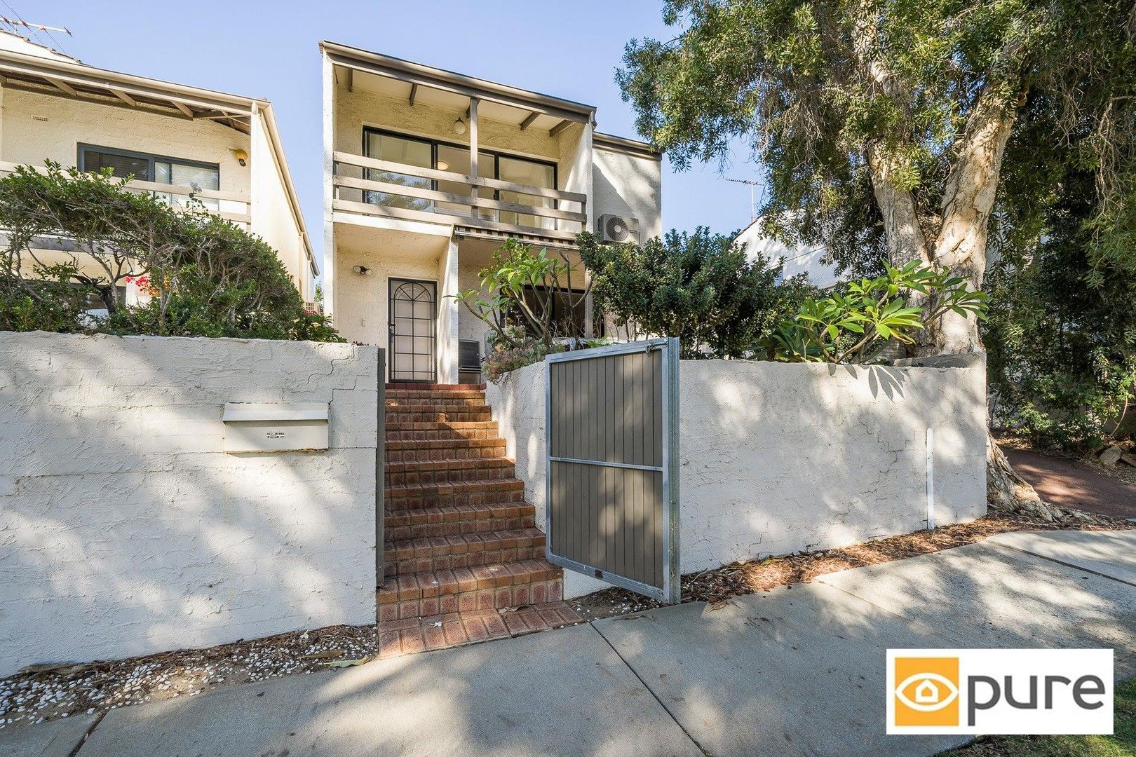 3 bedrooms Townhouse in 8/17 Salvado Street COTTESLOE WA, 6011