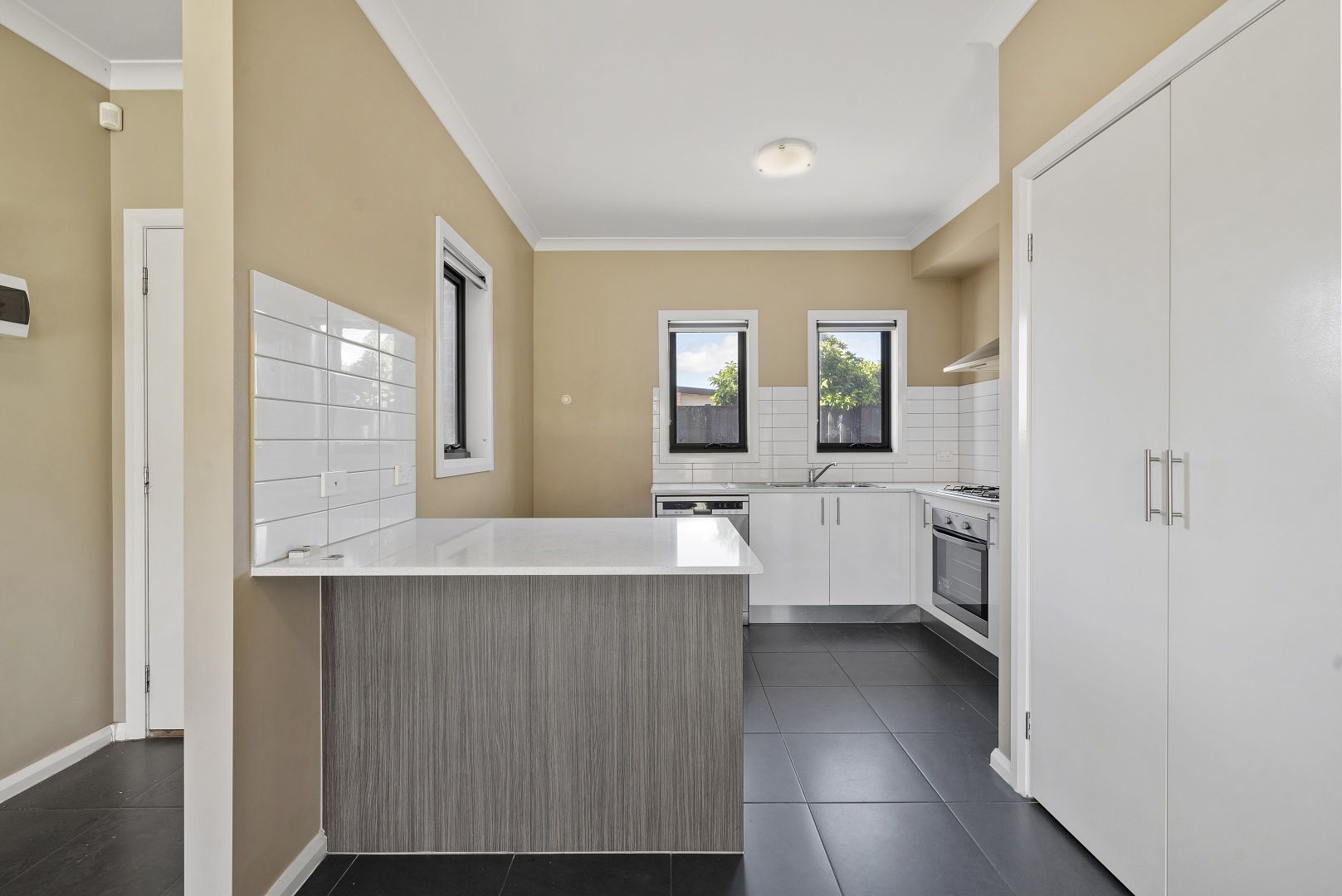 2/7 Joffre Street, Broadmeadows VIC 3047, Image 1