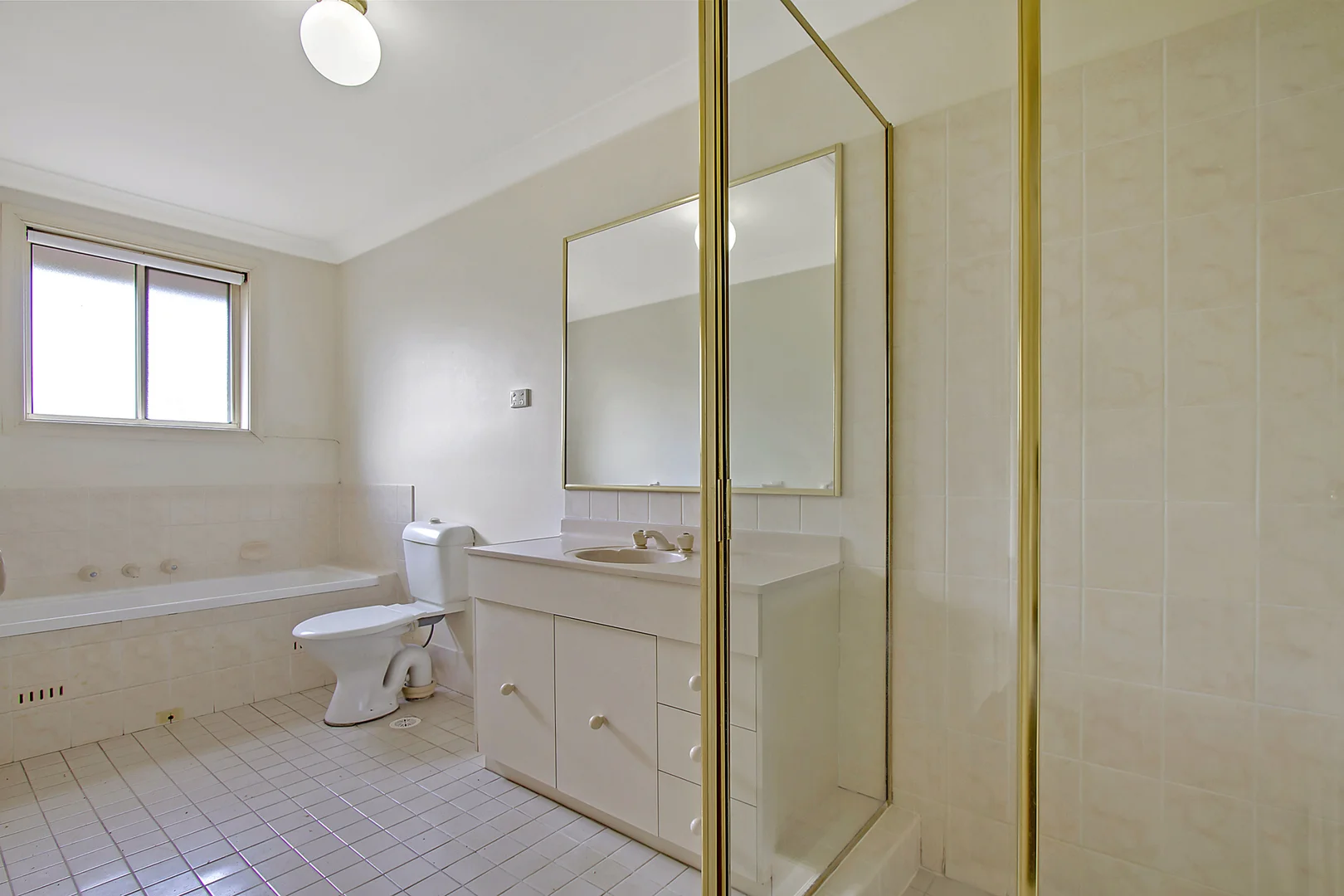 Additional image 5 of 1/11 Gindurra Avenue, Castle Hill NSW 2154