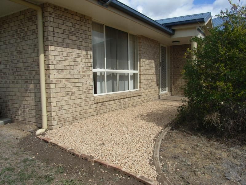 9 Paroz Crescent, Biloela QLD 4715, Image 0