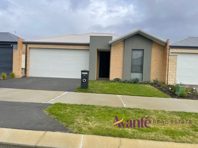 39 Canary Dr, Hammond Park WA 6164