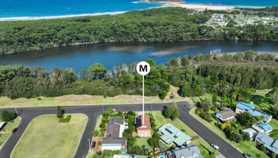 Picture of 5 Portland Way, LAKE TABOURIE NSW 2539