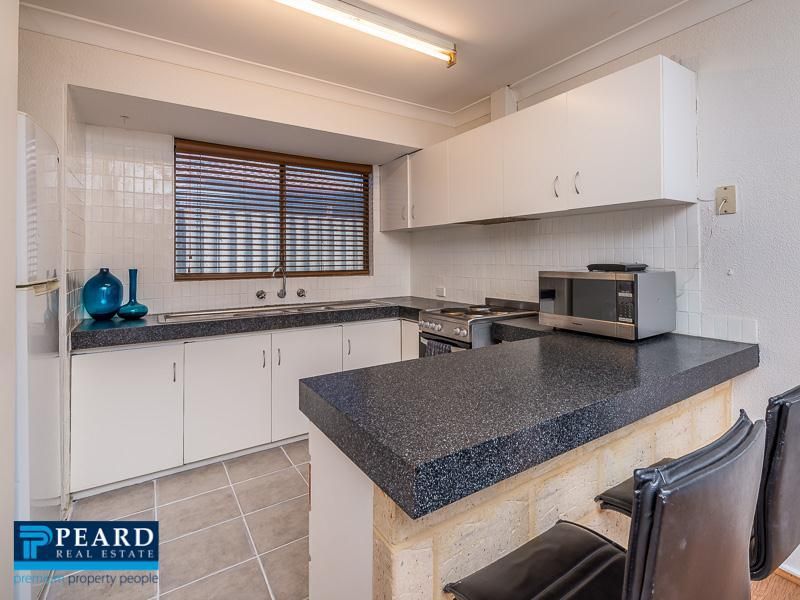 30 Glenside Crescent, Craigie WA 6025, Image 2