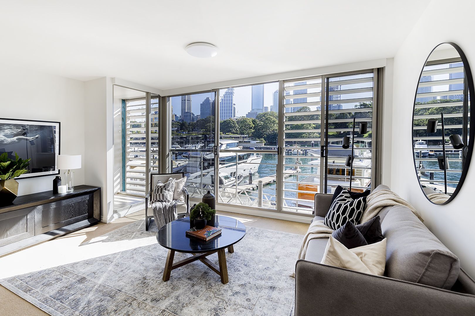 3 bedrooms Apartment / Unit / Flat in 217/6 Cowper Wharf Roadway WOOLLOOMOOLOO NSW, 2011