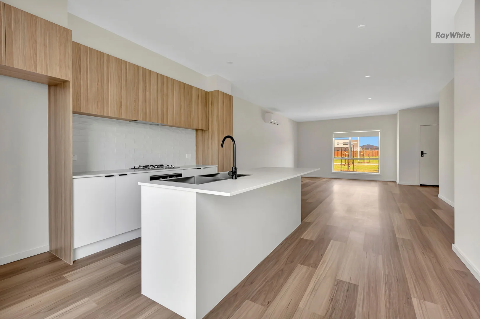 Additional image 4 of 13 Cowboy Walk, Fraser Rise VIC 3336