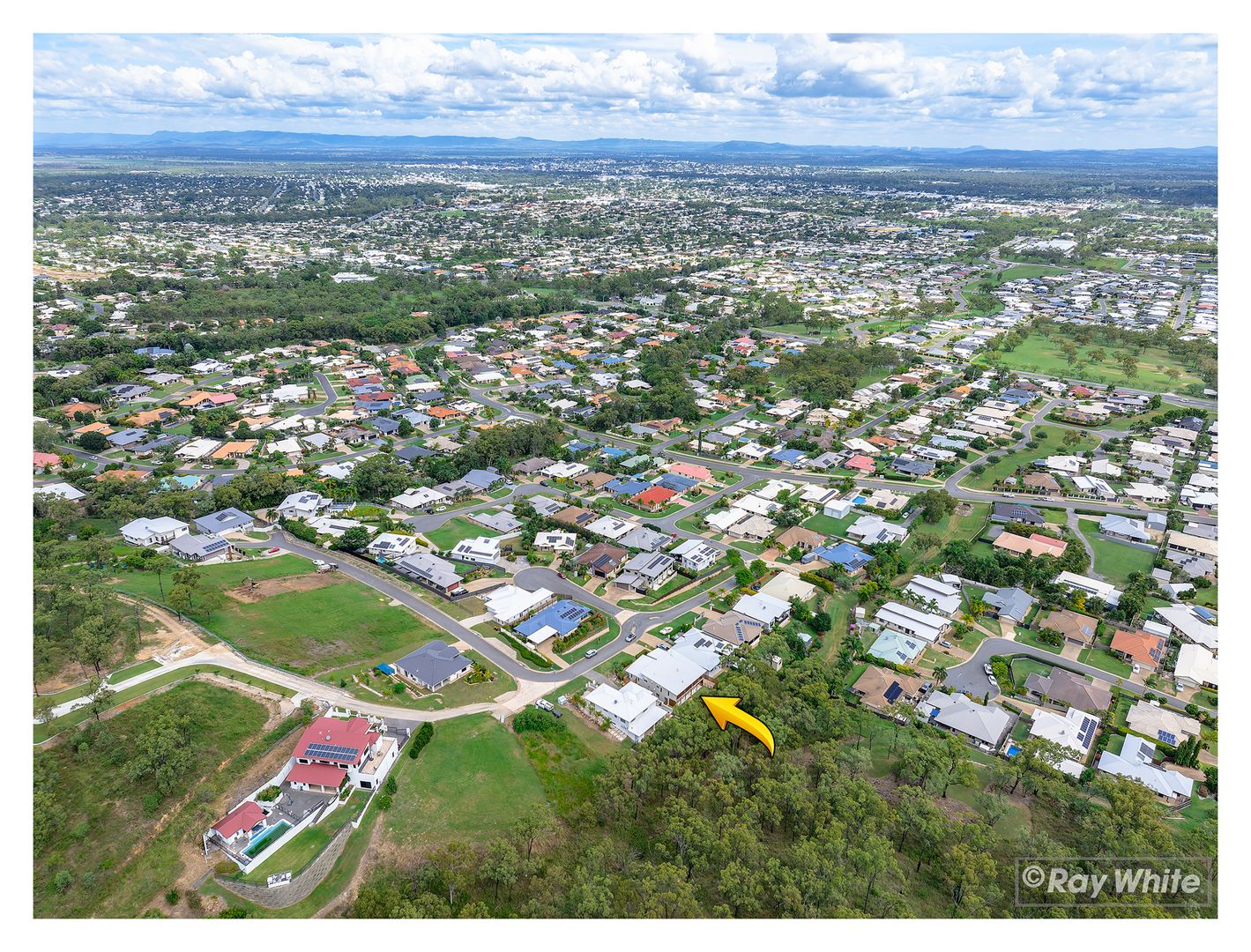 9 Eucalyptus Crescent, Norman Gardens QLD 4701, Image 1