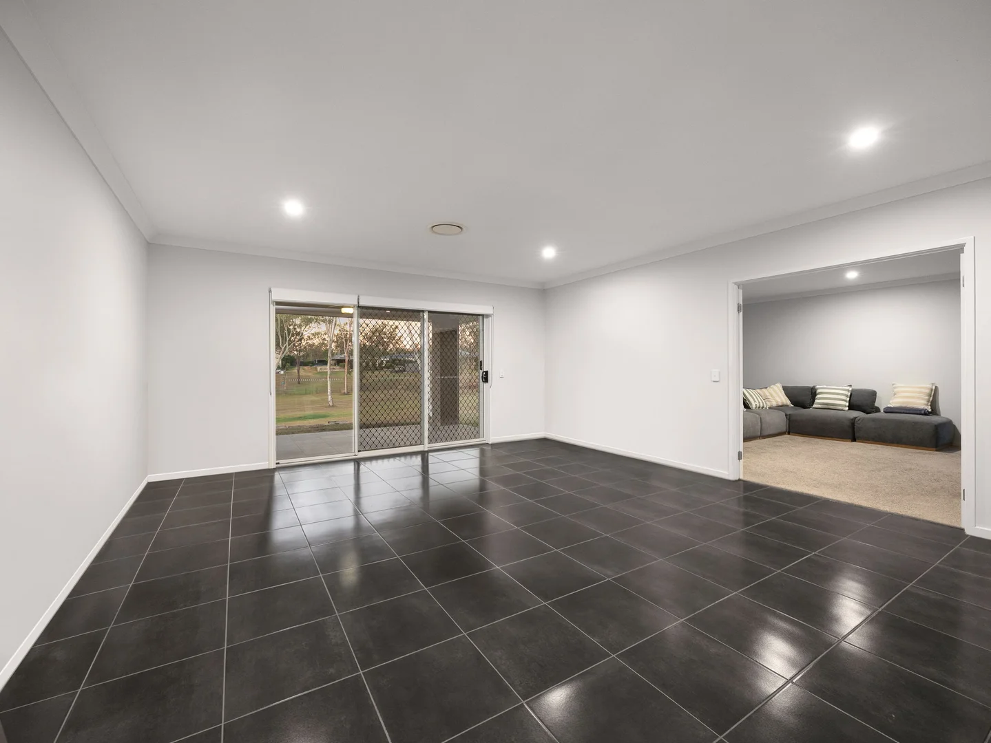 Additional image 8 of 13 Drysdale Place, Kensington Grove QLD 4341