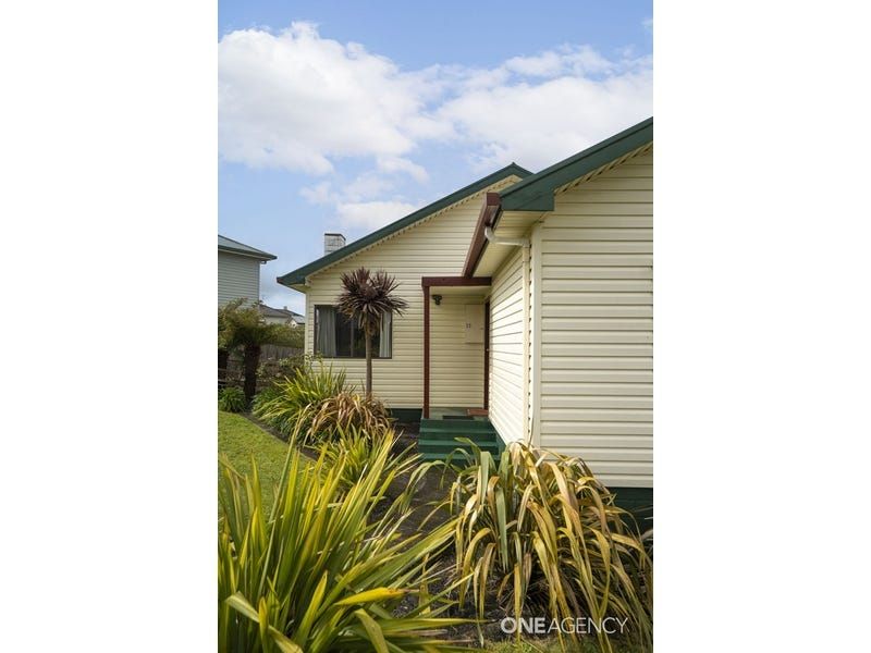 17 Cabot Street, Acton TAS 7320, Image 2