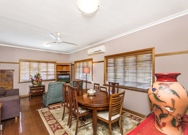 31 Howe Street, Cairns North QLD 4870