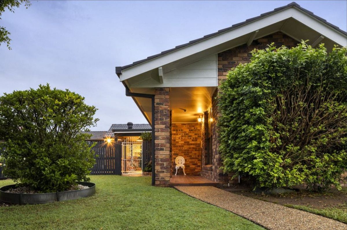 3 bedrooms House in 33 Grosmont Street CARINDALE QLD, 4152