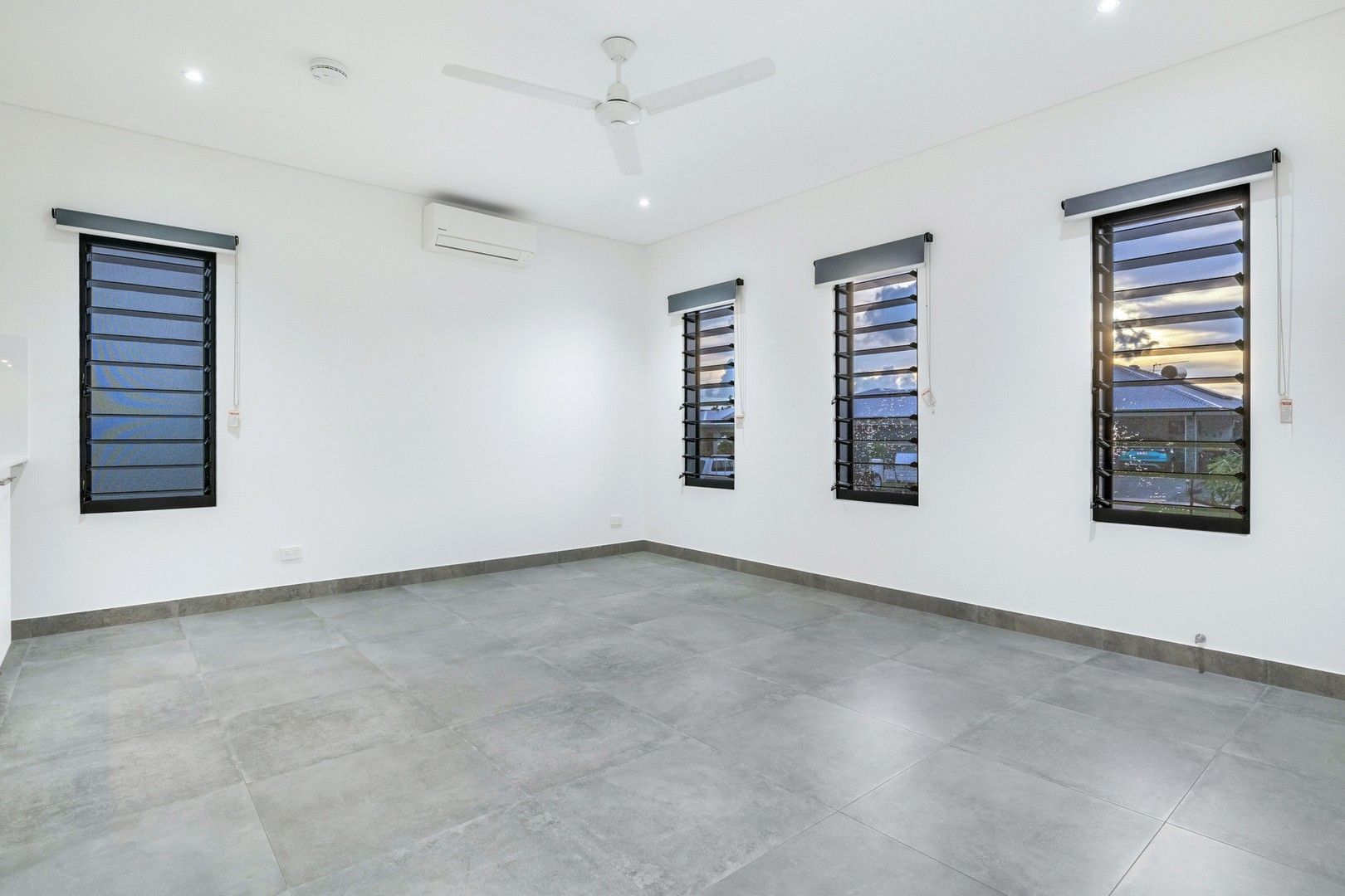 Apartment / Unit / Flat in Studio,/3 Hopbush Street, ZUCCOLI NT, 0832