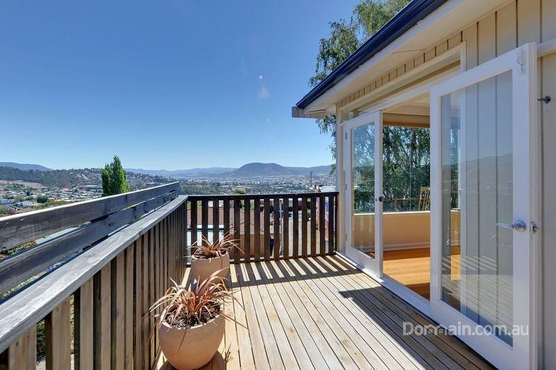 16 Ogilvie Street, Mount Stuart TAS 7000, Image 1