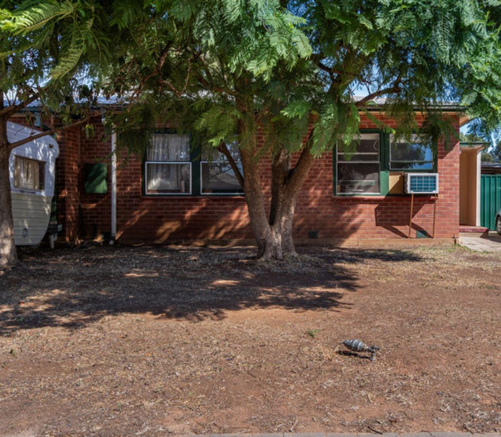 15 Barrat Street, Smithfield Plains SA 5114, Image 2