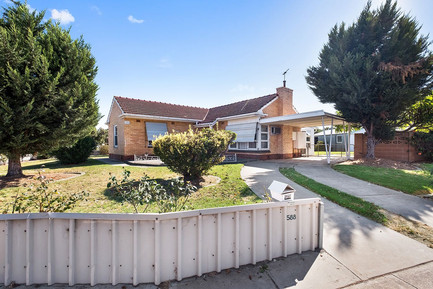 588 Tapleys Hill Road, Fulham SA 5024, Image 2