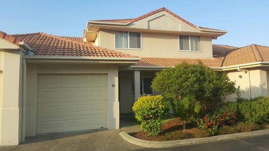3 bedrooms Townhouse in 12 173 Cribb Road CARINDALE QLD, 4152