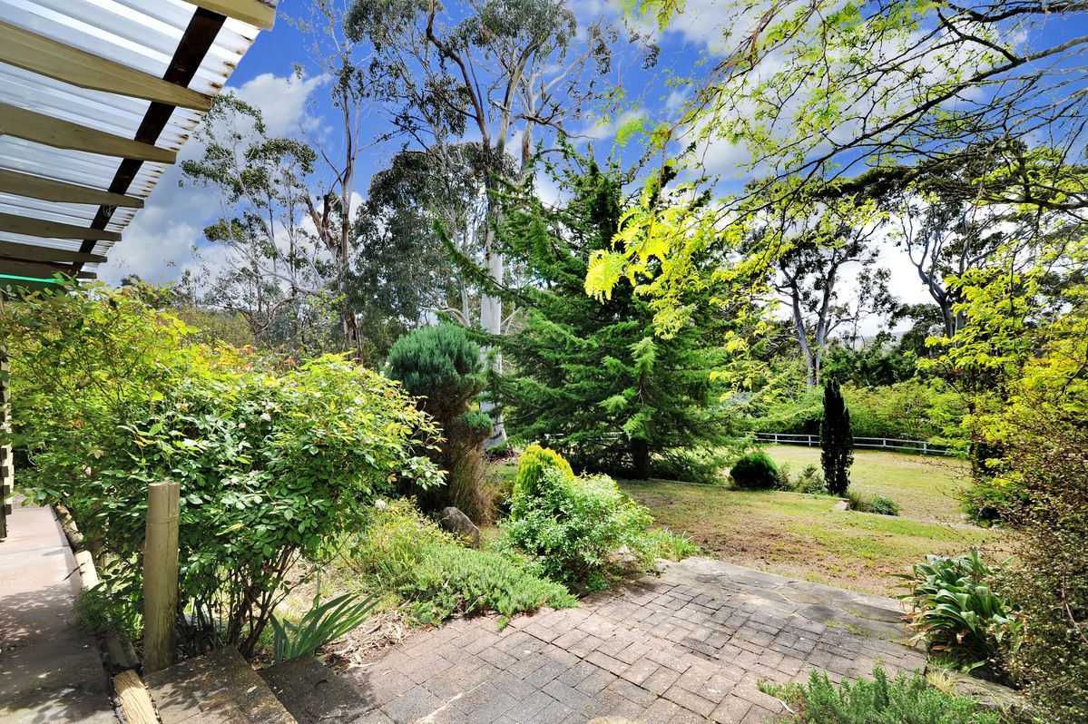 3 Sneddon Avenue, Crafers SA 5152, Image 0