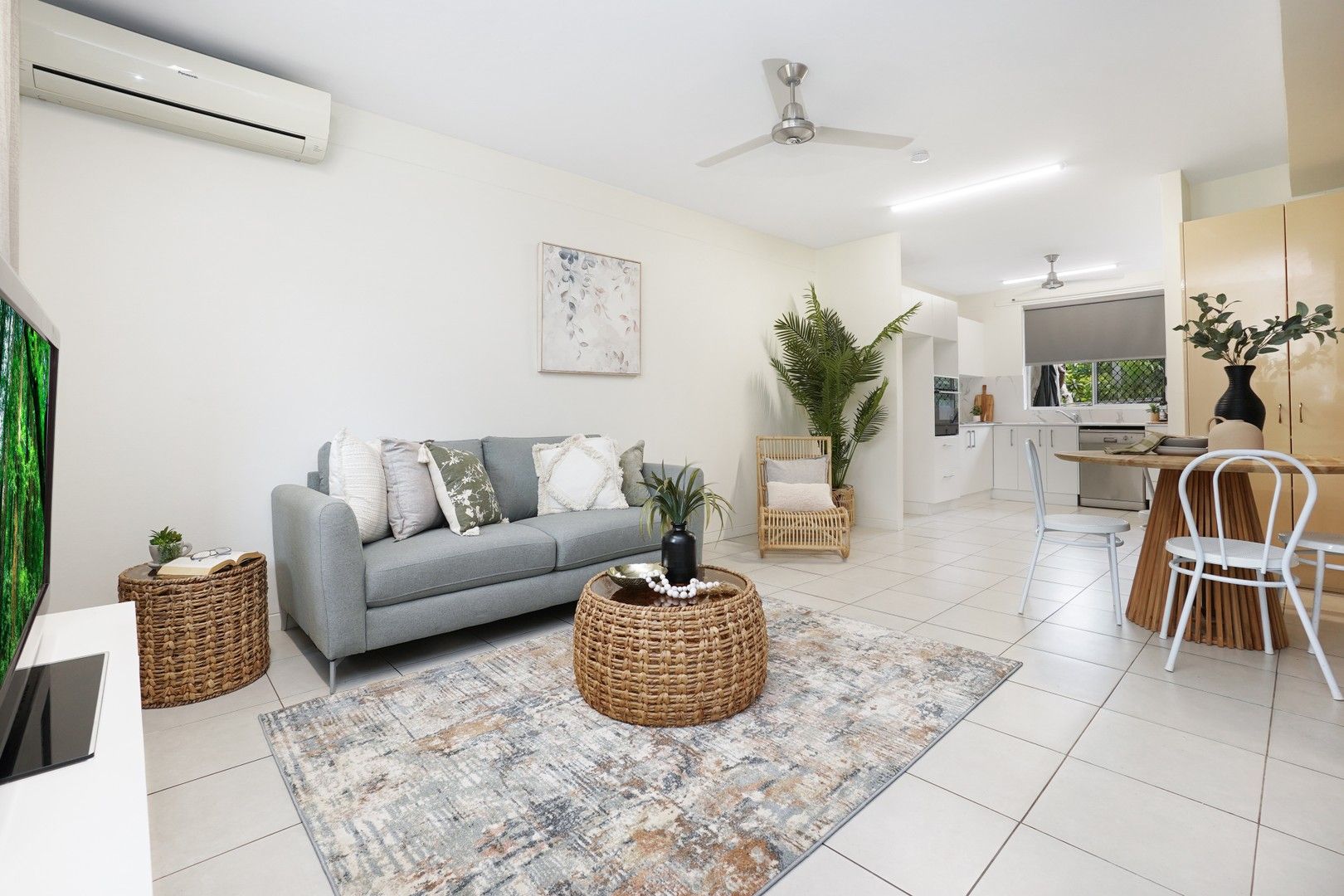 2/2 Easther Crescent, Coconut Grove NT 0810, Image 1