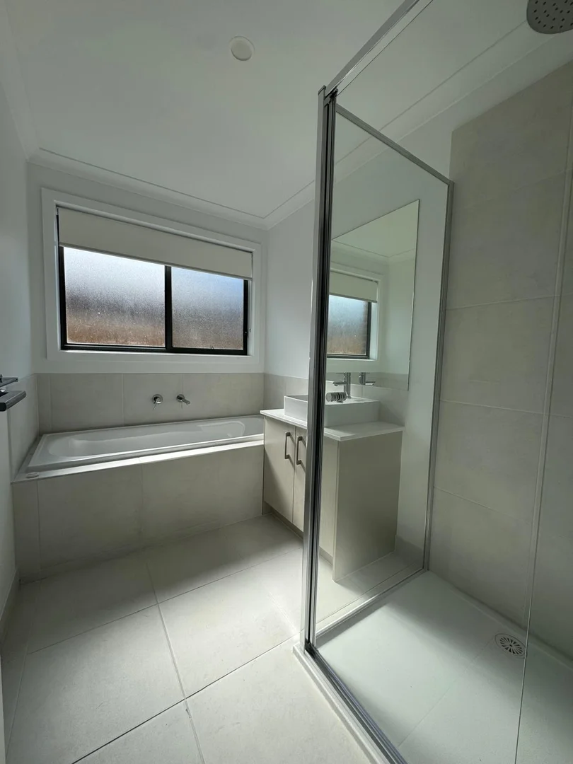 Additional image 9 of 3 Chiaro Place, Mount Duneed VIC 3217