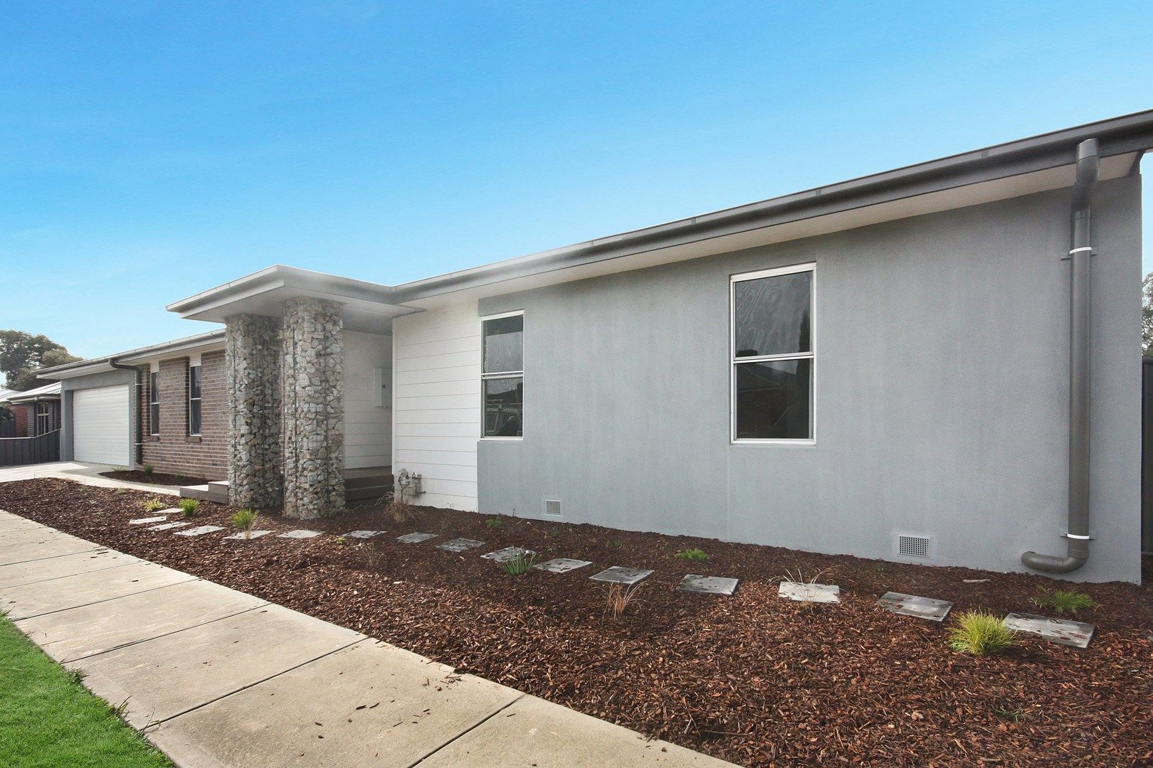 1 Alexander Grey Lane, Benalla VIC 3672 House For Rent Domain