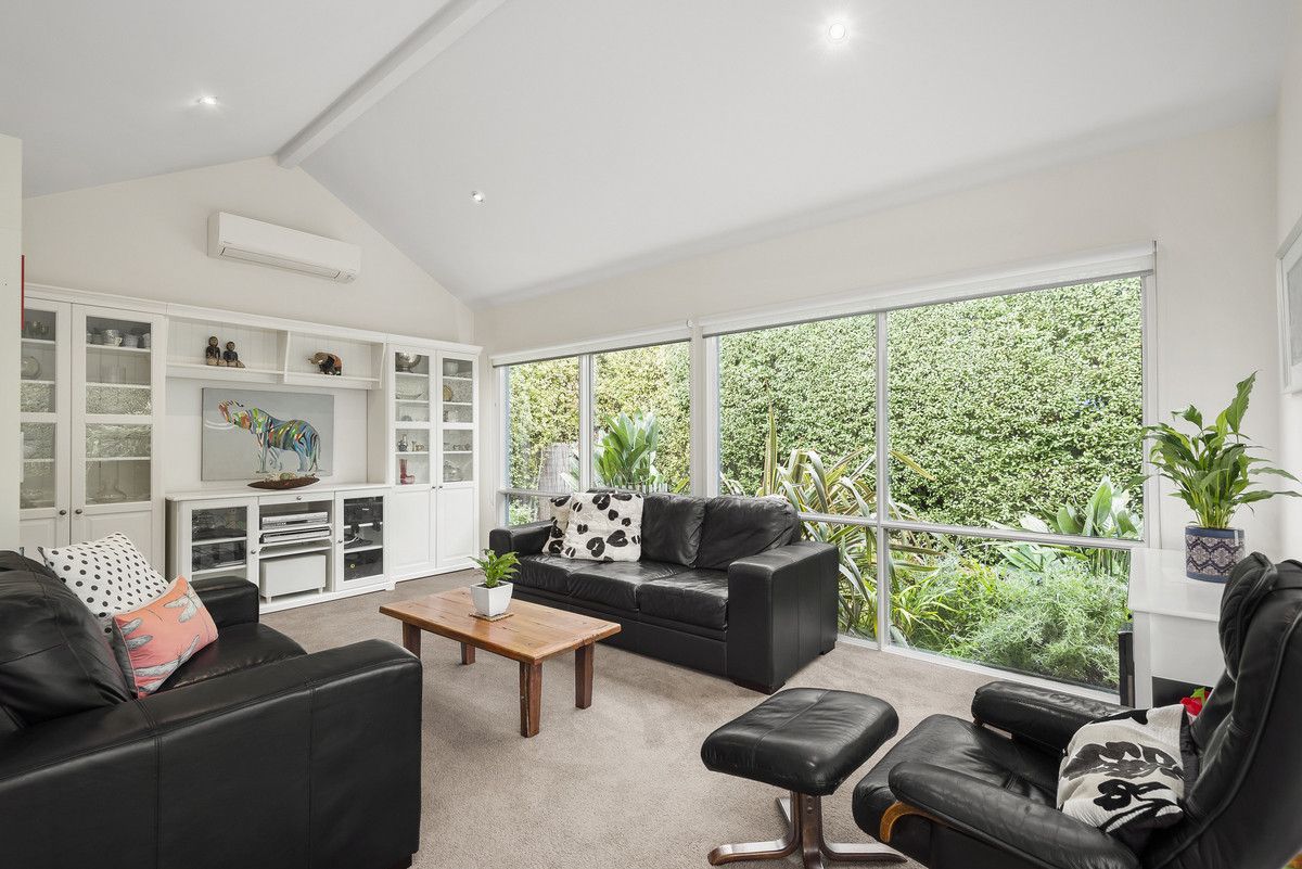 24 Mcnaught Street, Point Lonsdale VIC 3225