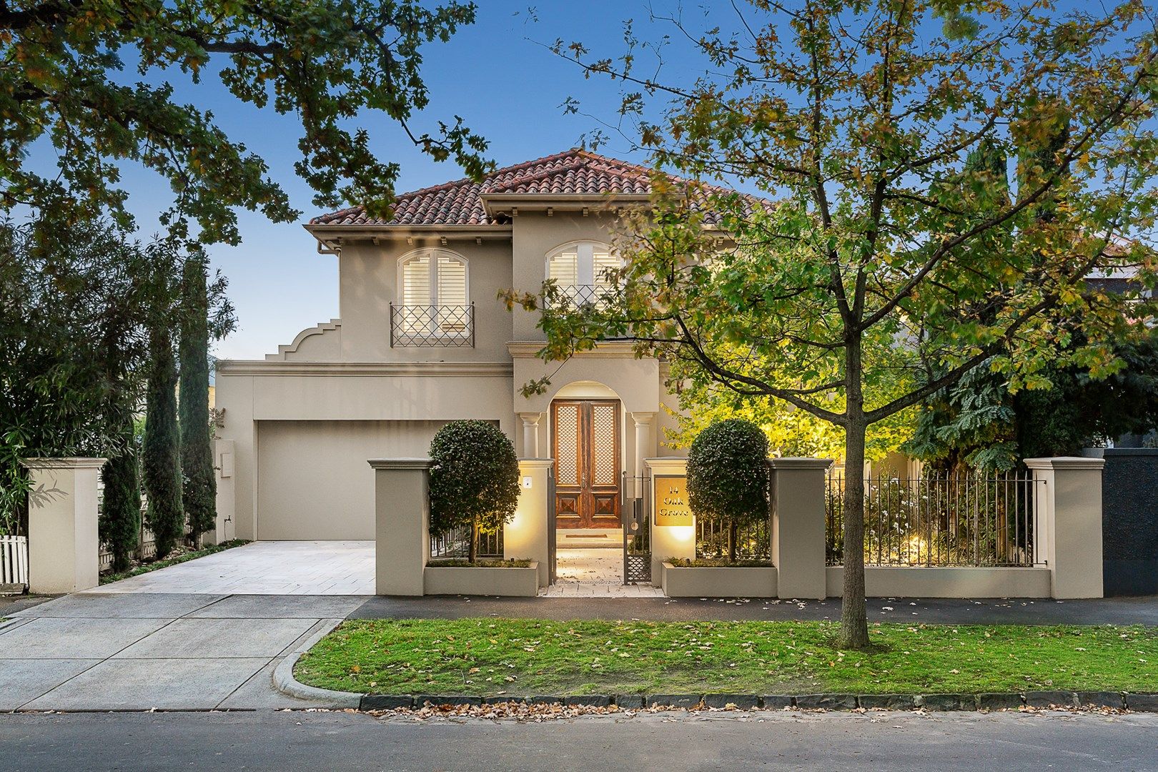 14 Oak Gr, Brighton VIC 3186, Image 0