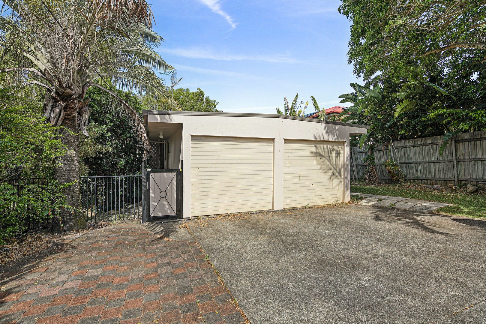 2 bedrooms Apartment / Unit / Flat in 2/56 George Street MOFFAT BEACH QLD, 4551