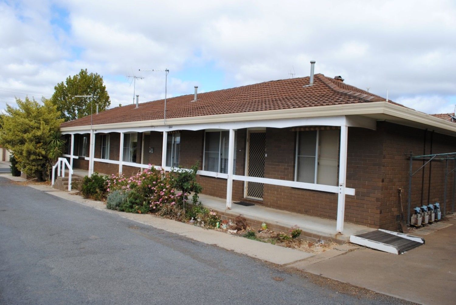 1 bedrooms Apartment / Unit / Flat in 2/21 High Street MARYBOROUGH VIC, 3465
