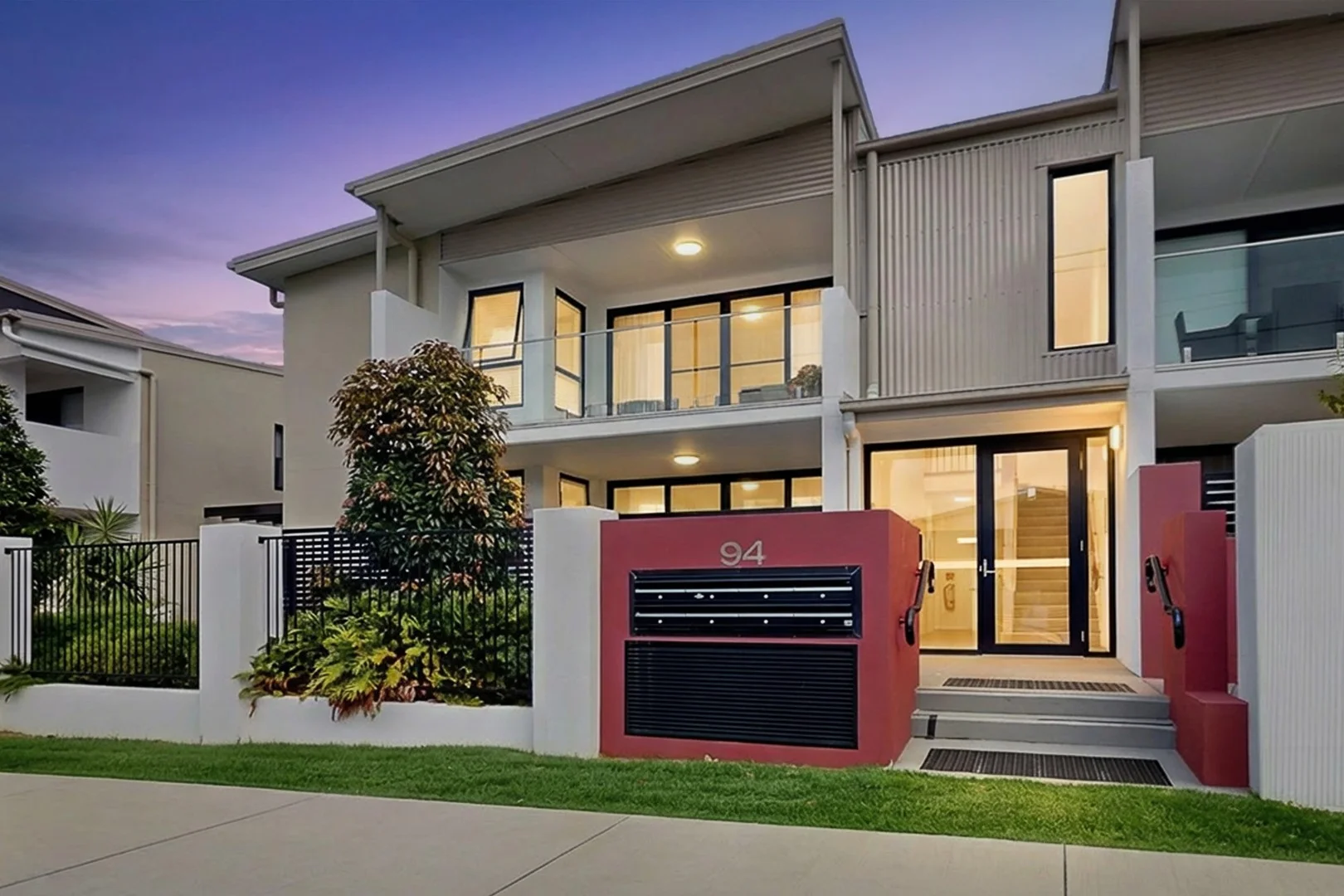 9/94 Pembroke Street, Carina QLD 4152