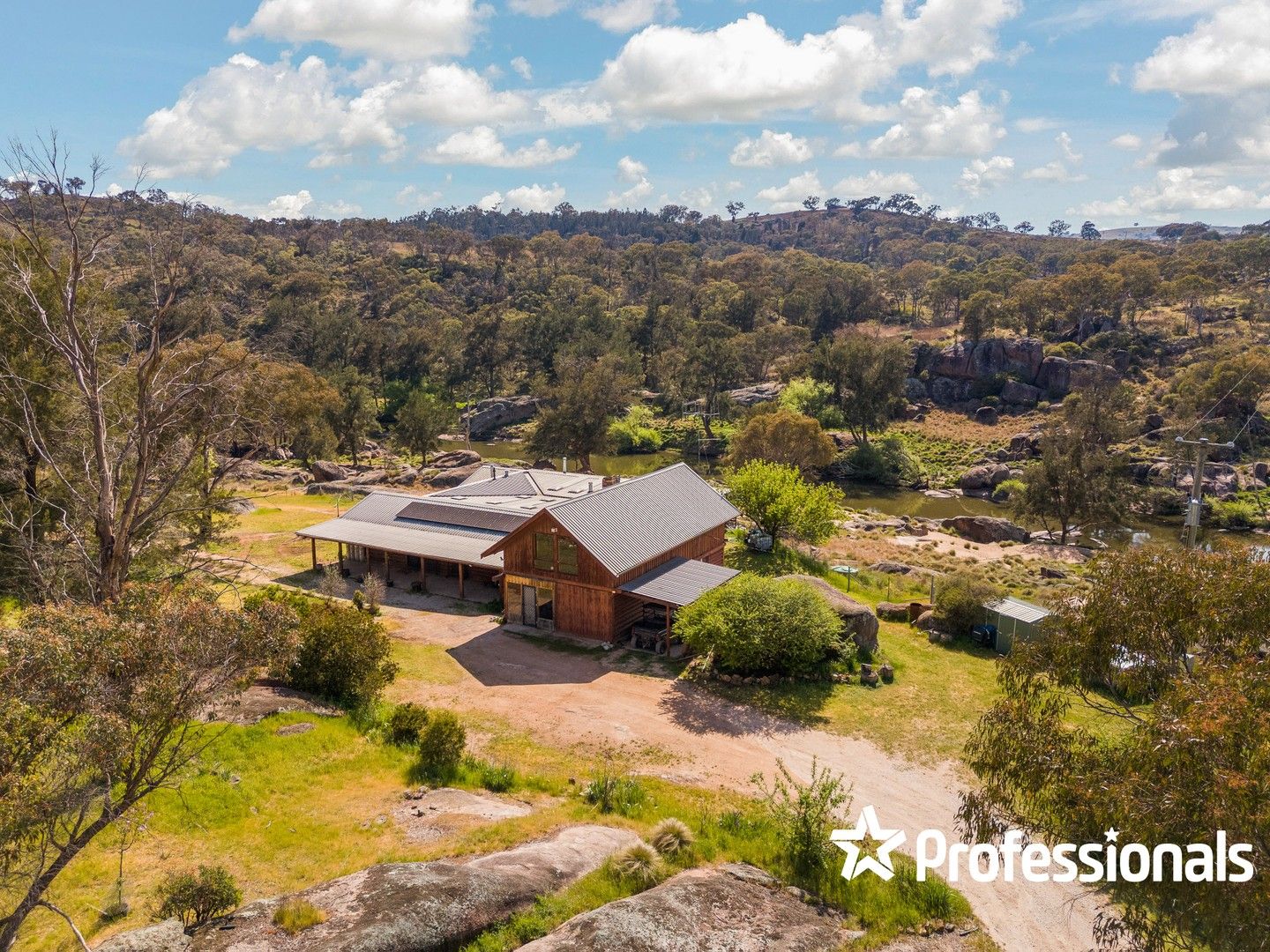 192 Pine Ridge Road, Rock Forest NSW 2795, Image 0