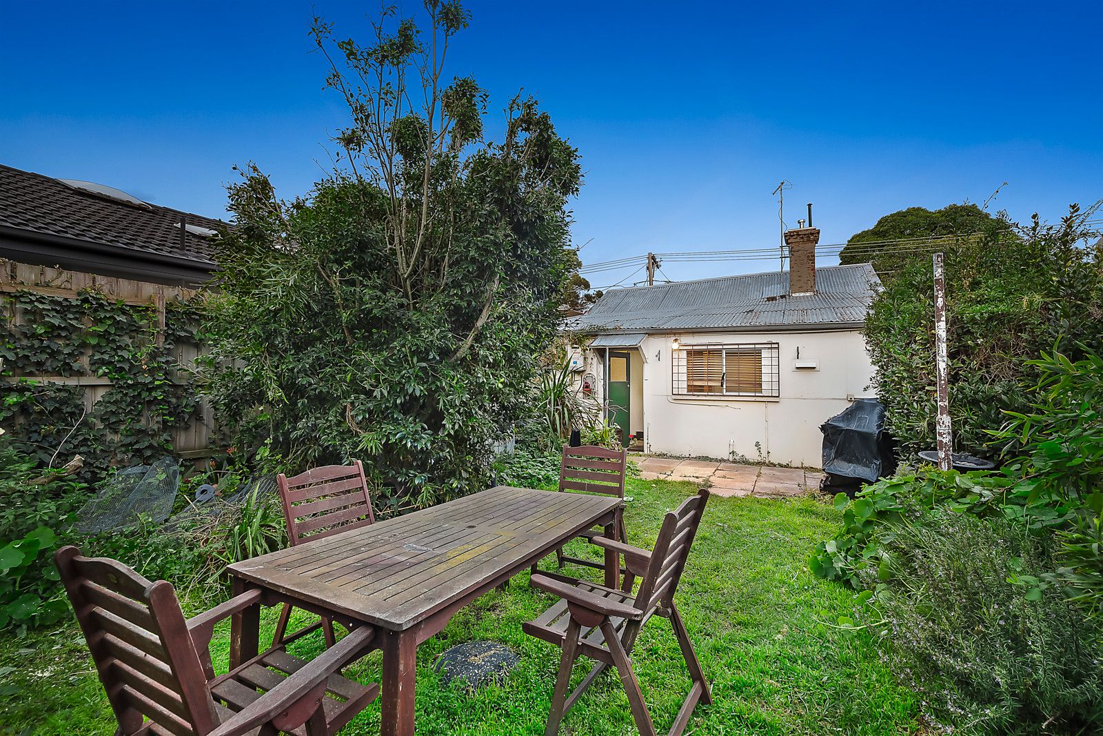 1 Macfarlan Street, South Yarra VIC 3141, Image 2