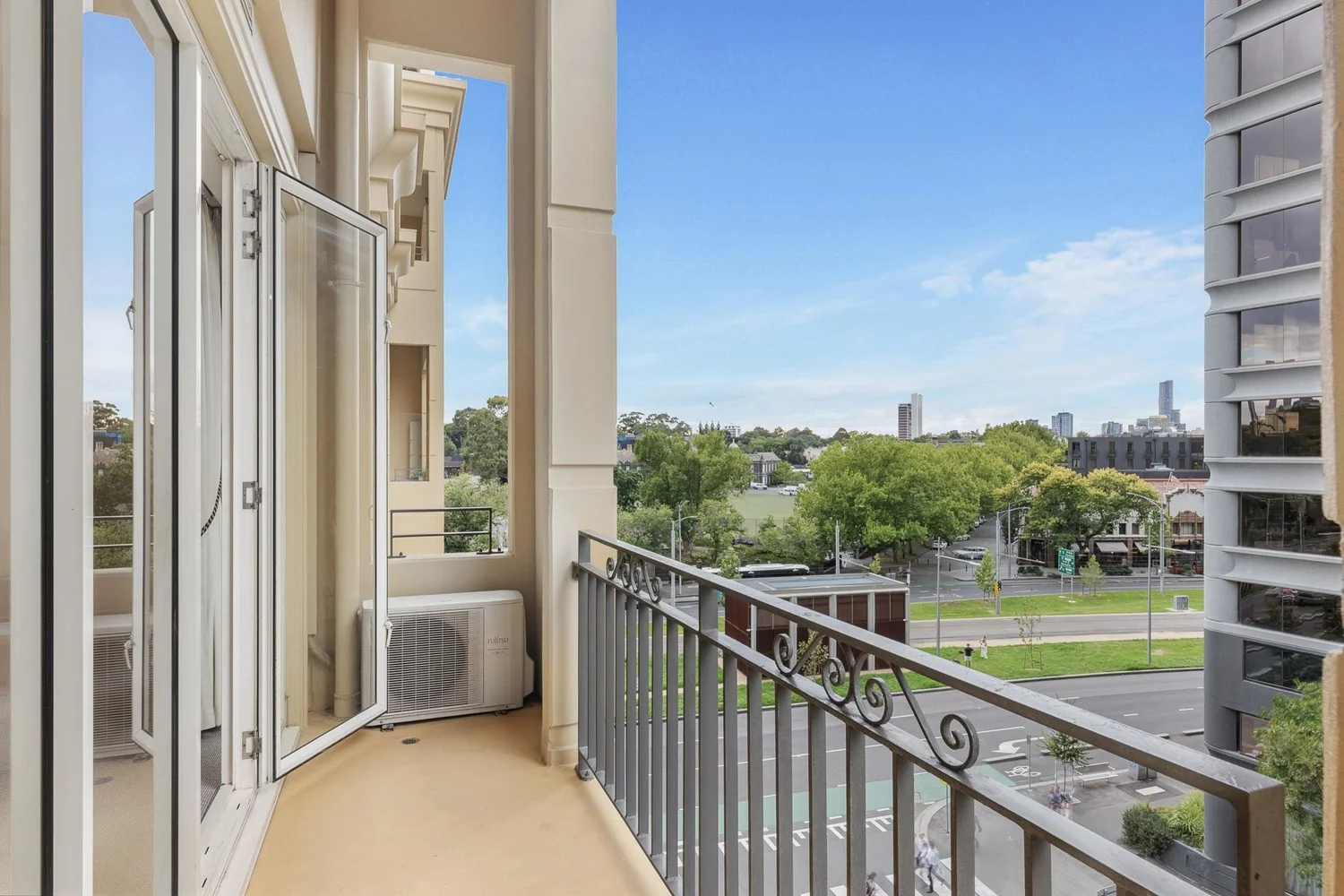 Additional image 6 of 405/400 St Kilda Road, Melbourne VIC 3004