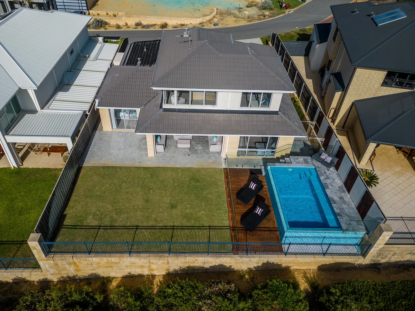 Additional image 24 of 8 Serrata Way, Halls Head WA 6210