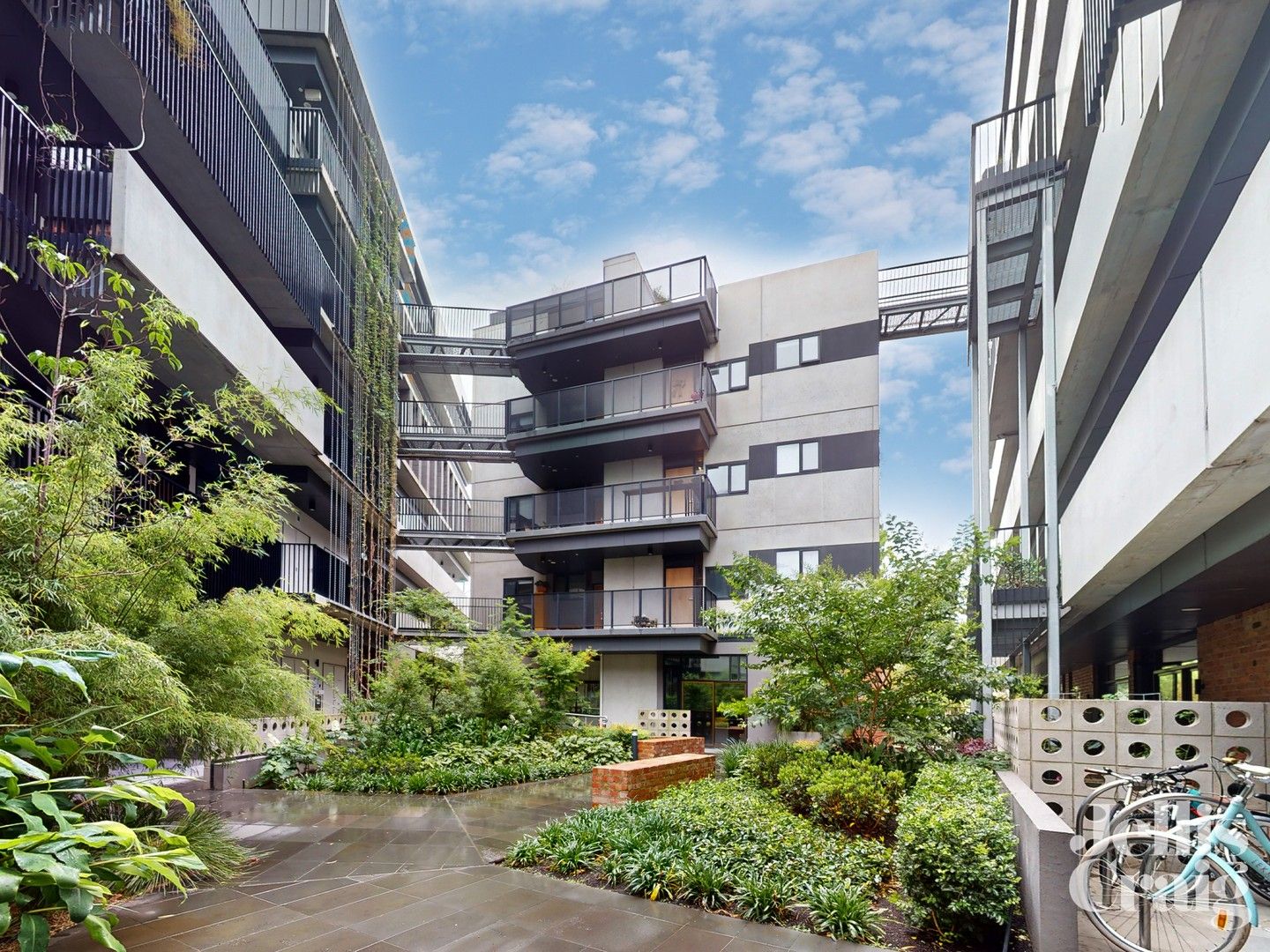 2 bedrooms Apartment / Unit / Flat in 102/2 Hawke Street WEST MELBOURNE VIC, 3003