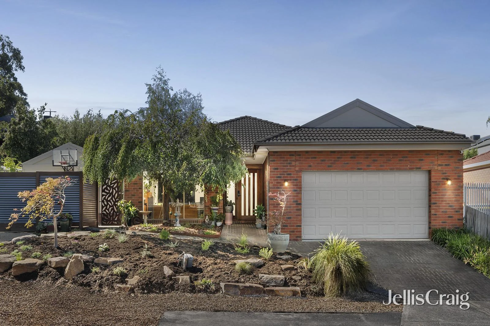 Primary image of 3 Darnley Way, Mooroolbark VIC 3138