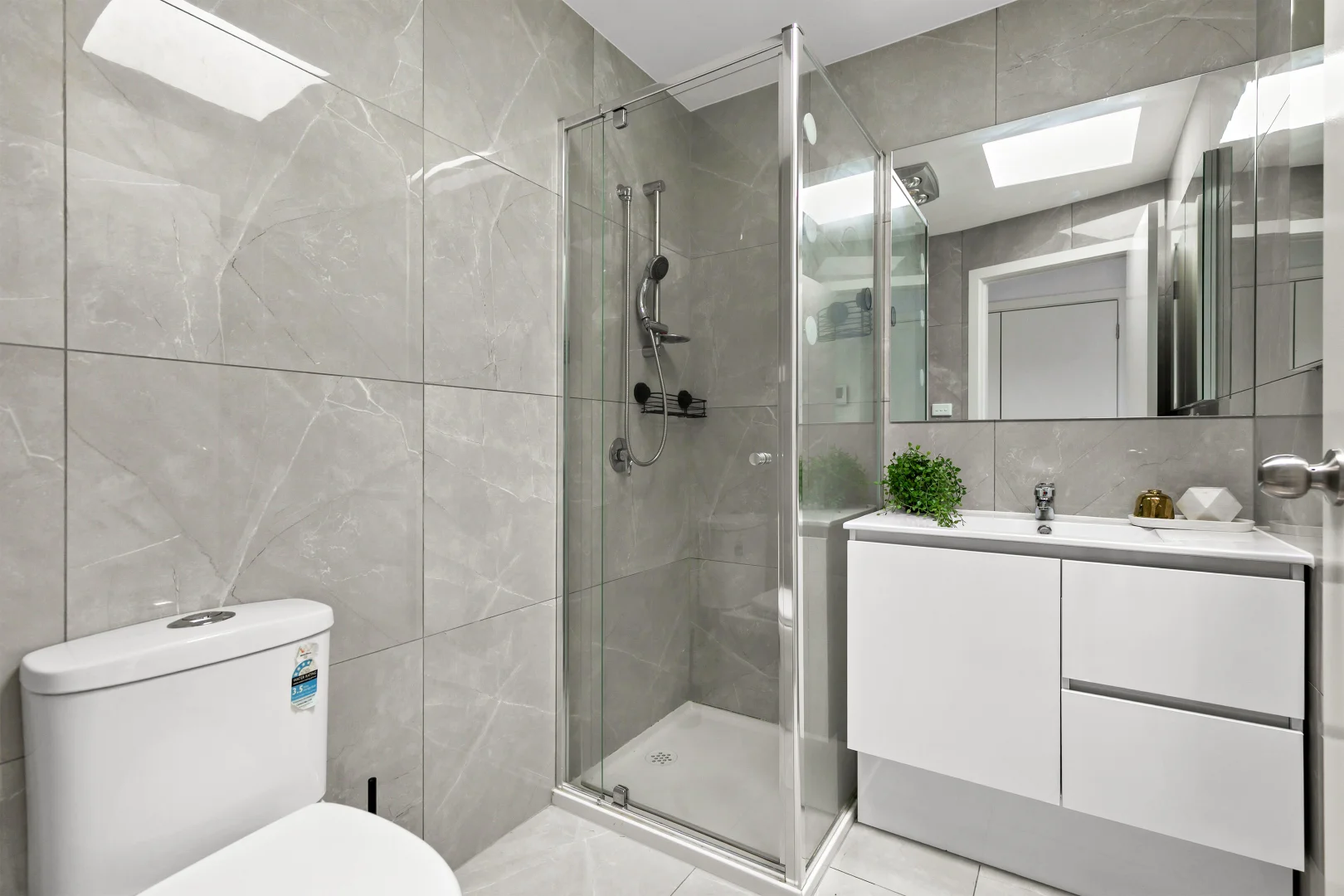 Additional image 15 of 2/1 Brunswick Crescent, Craigieburn VIC 3064