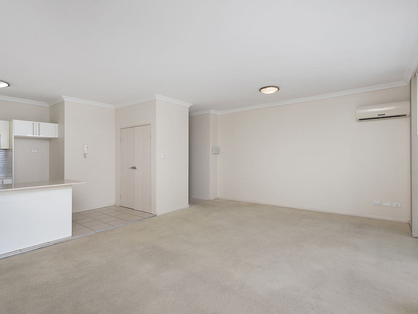 33/19 Third Avenue, Blacktown NSW 2148, Image 1