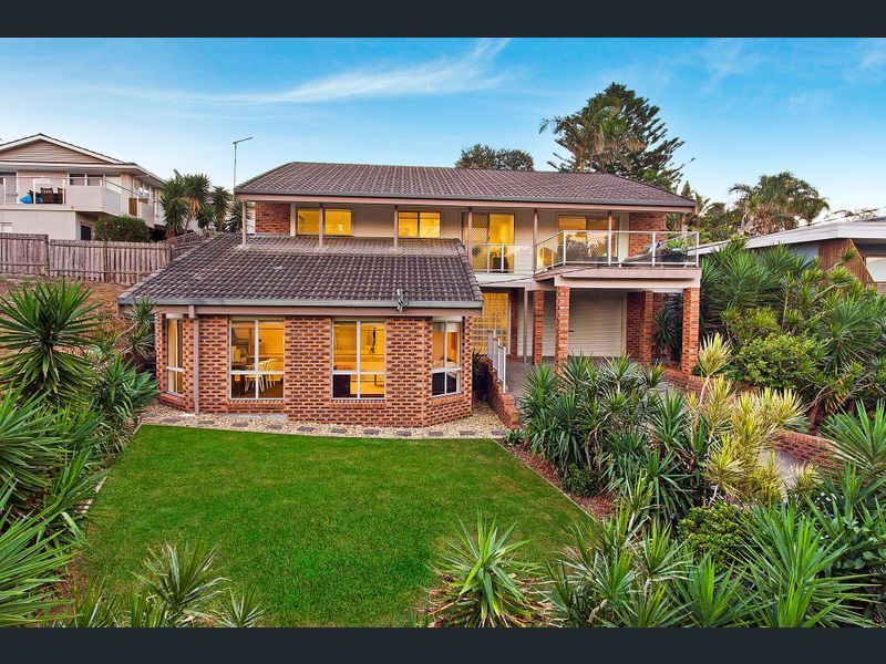 5 Bluewave Crescent, Forresters Beach NSW 2260, Image 1