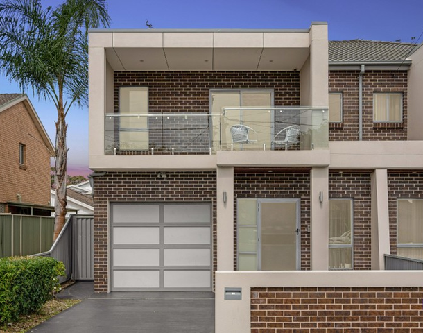 2/66 Gowrie Avenue, Punchbowl NSW 2196