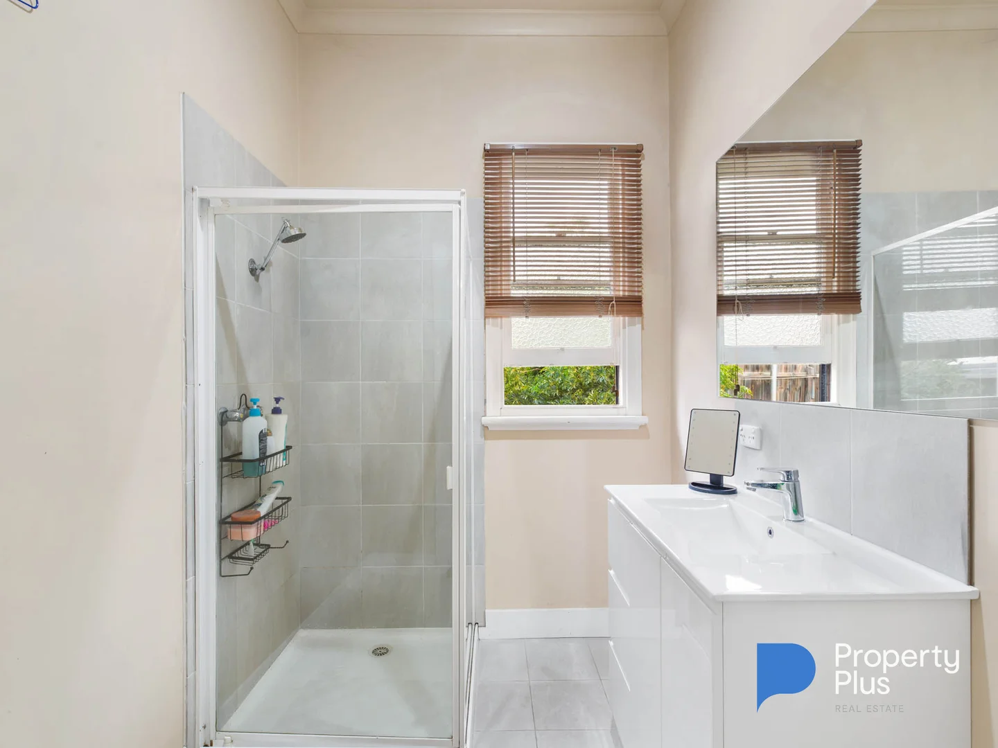 Additional image 7 of 2 North Western Road, St Arnaud VIC 3478