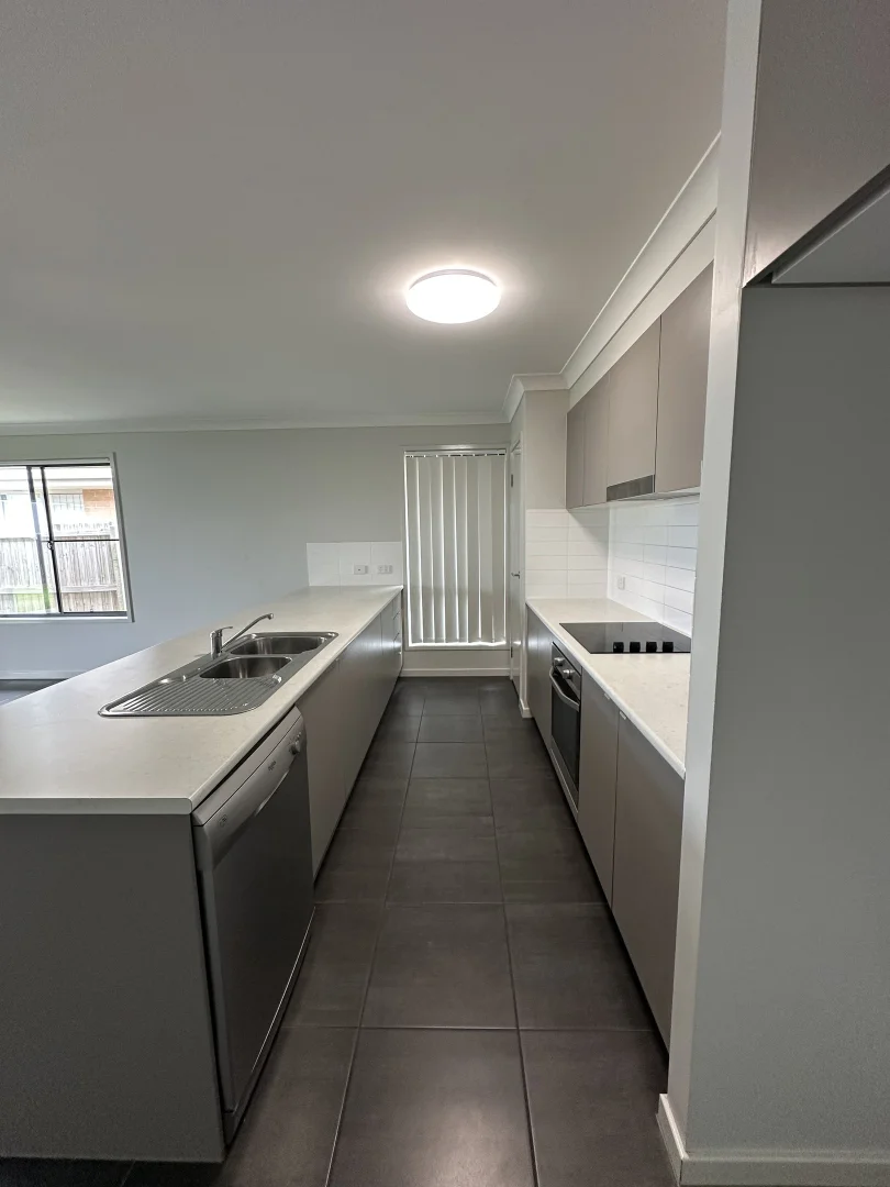 Additional image 2 of 22 Alexander Street, Walloon QLD 4306