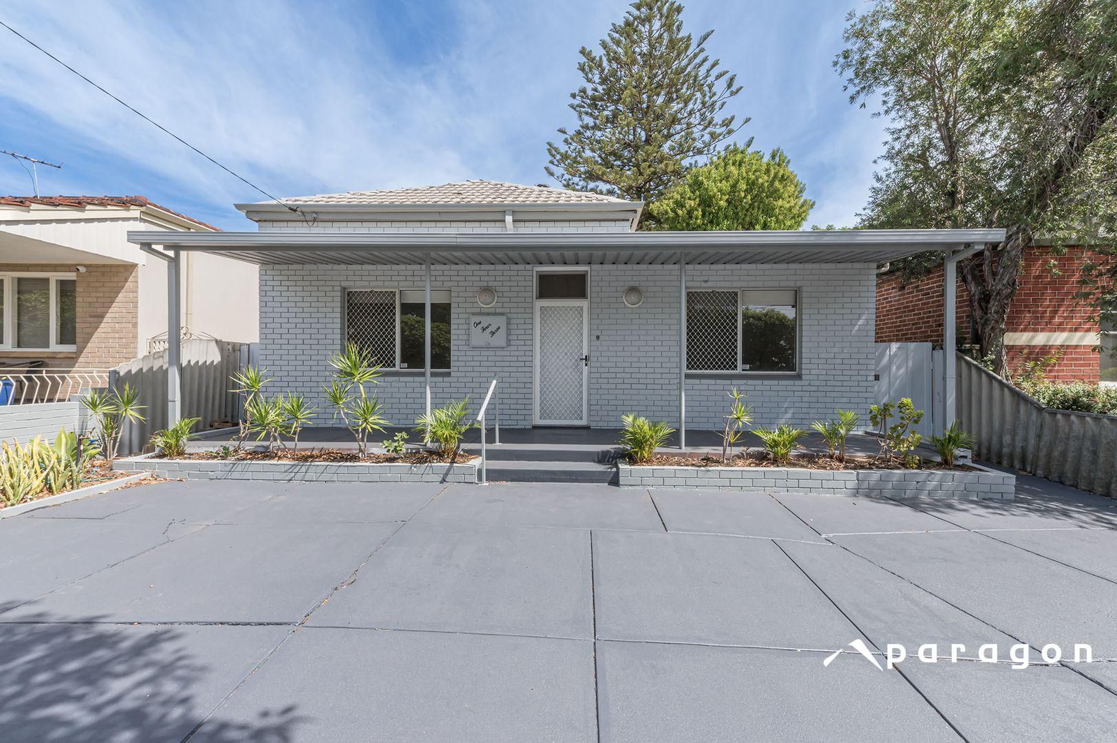 4 bedrooms House in 143 Flinders Street MOUNT HAWTHORN WA, 6016