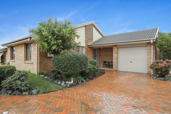Picture of 64 Tasman Court, CAVES BEACH NSW 2281