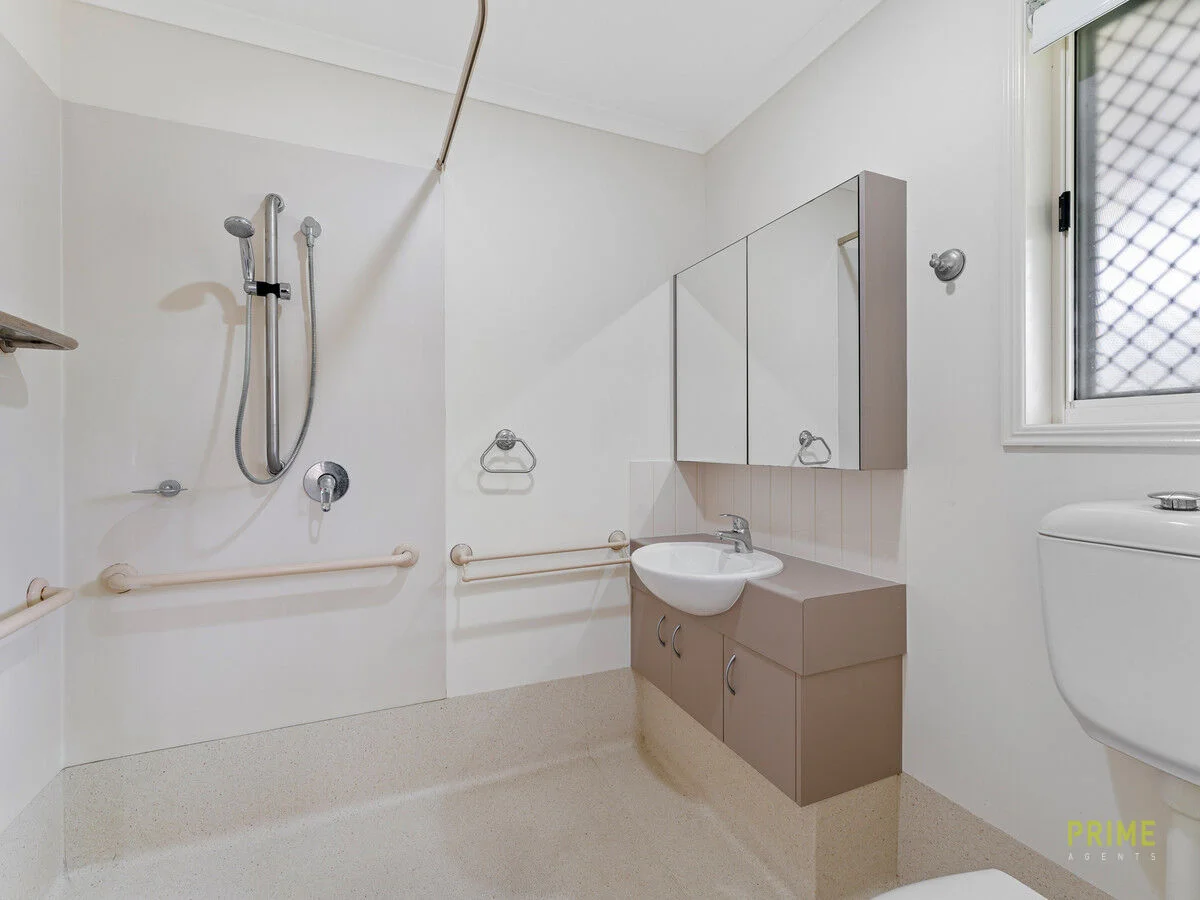 Additional image 8 of Villa 301/74-98 Emerald Park Way, Urangan QLD 4655