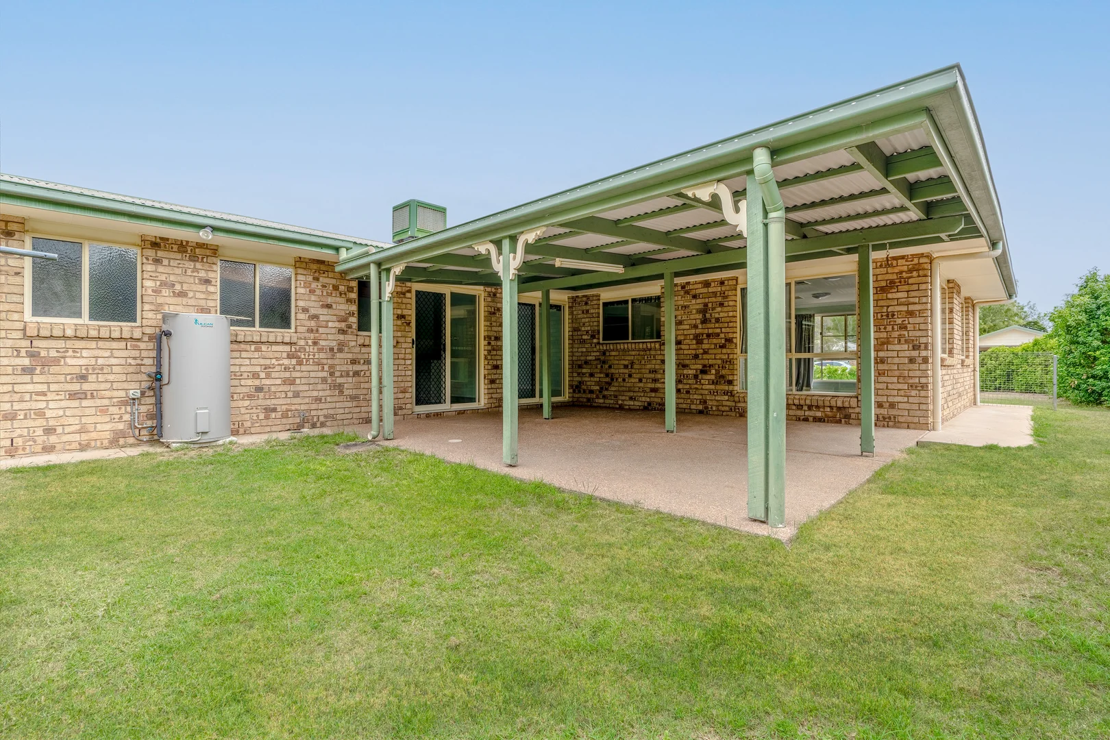 Additional image 16 of 21 Statesmans Drive, Emerald QLD 4720