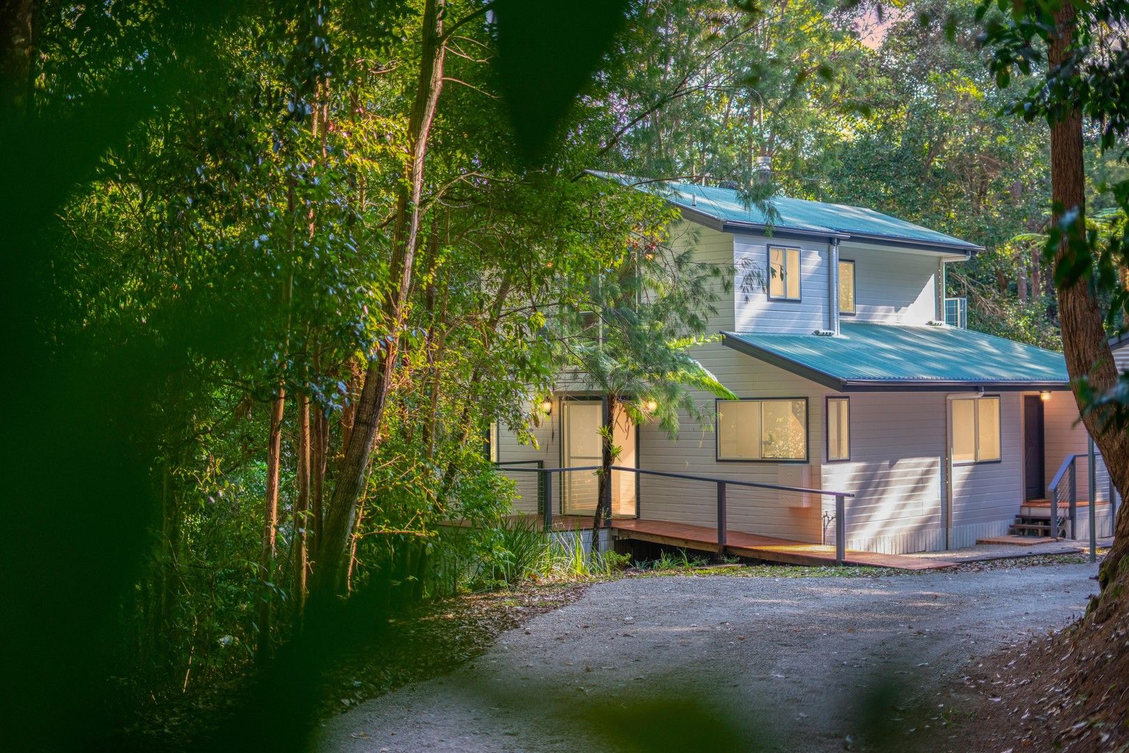 4 bedrooms House in 26 Maroochy Spring Drive DULONG QLD, 4560