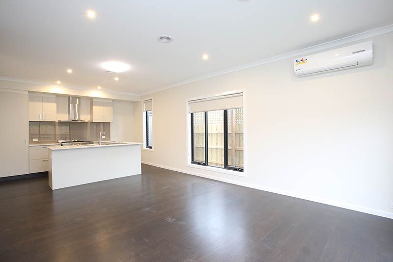 3 bedrooms Townhouse in 3/35 Northcote Avenue BALWYN VIC, 3103