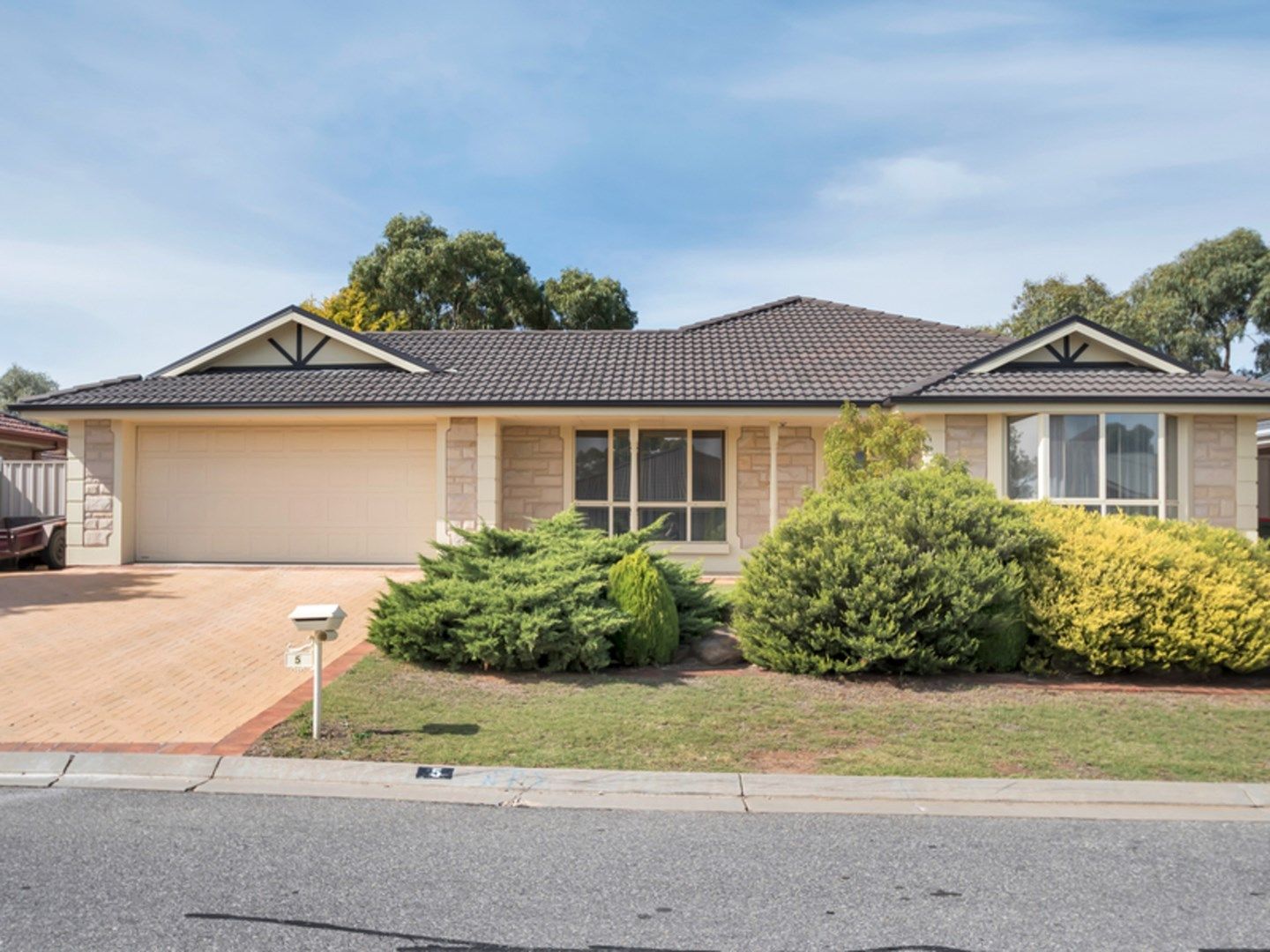 5 Regal Court, Para Hills SA 5096, Image 0